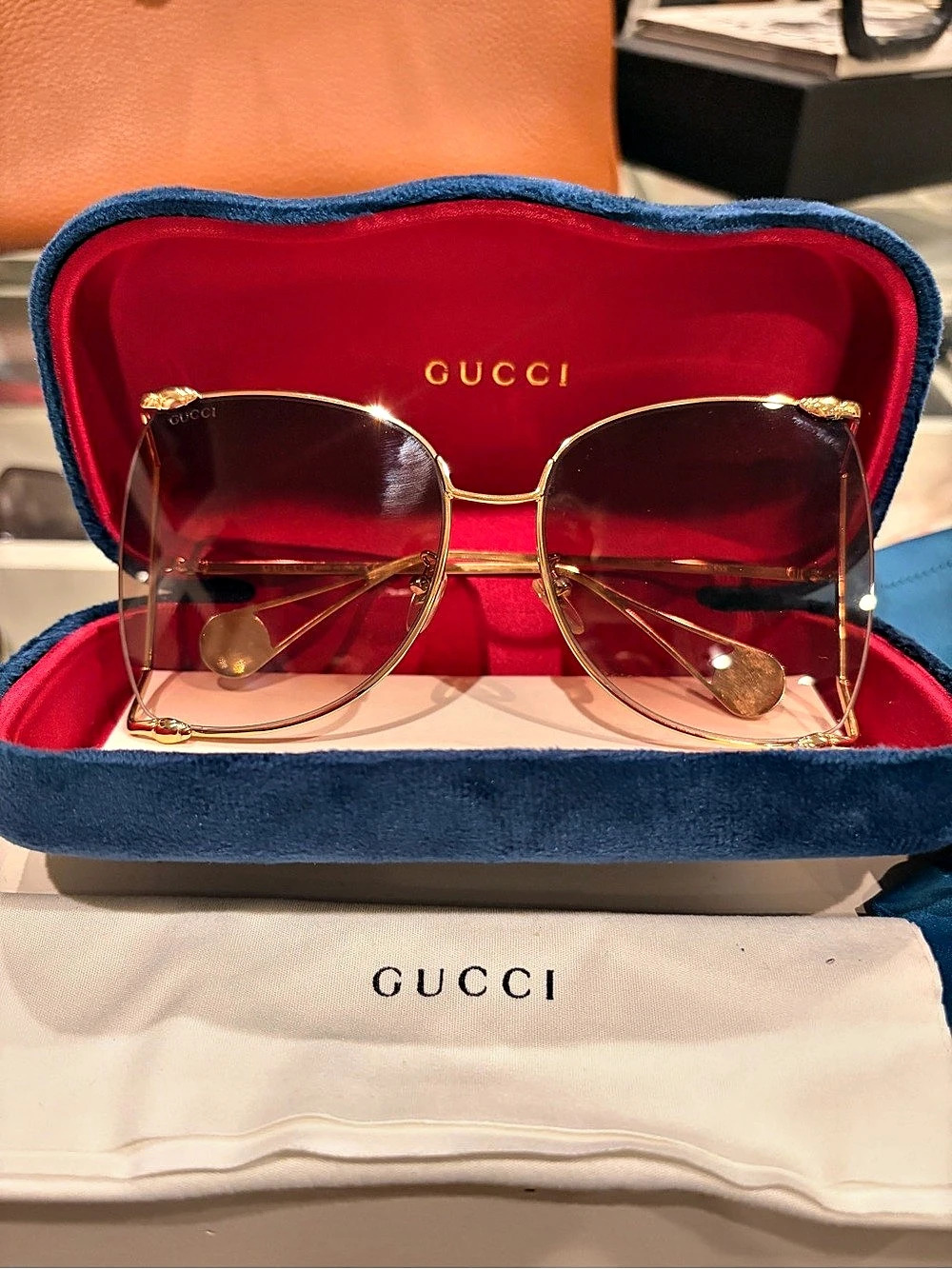 Gucci GG0113S butterfly over size Sunglasses Gold & Brown with pearl logo